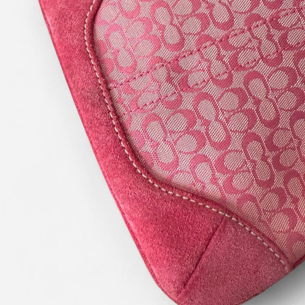 Coach y2k pink signature canvas monogram suede wrislet - Picture 3 of 6